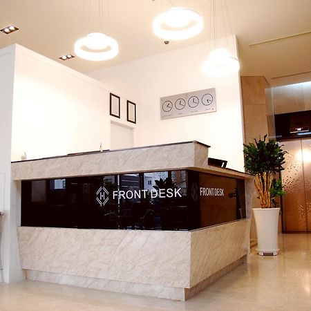 Honors Hotel Hwaseong Екстер'єр фото